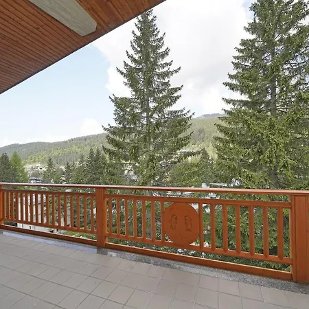 Apartment Iflat Casa Di Betti Madonna di Campiglio